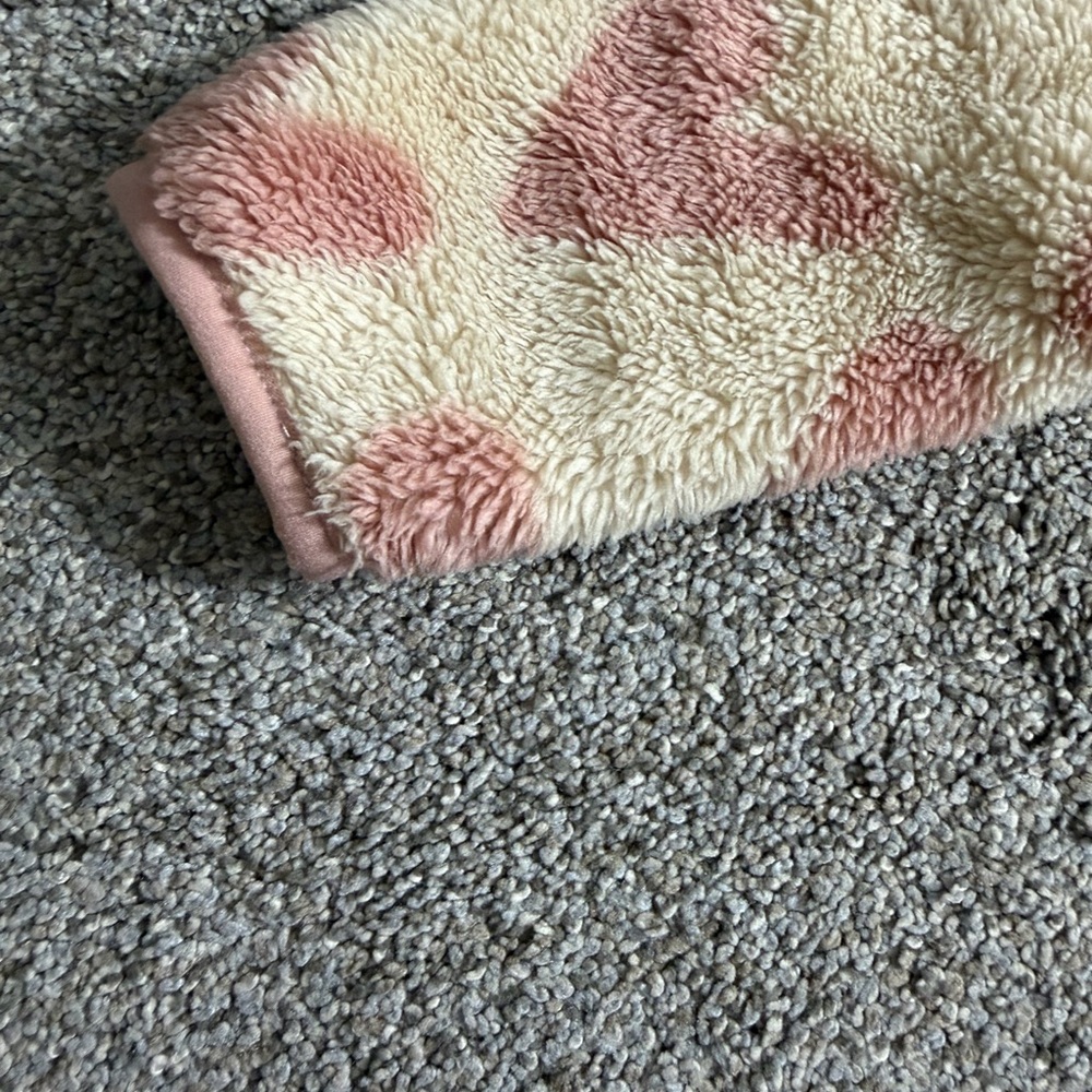 Hanna Andersson Print Recycled Marshmallow Fleece Jacket in Oat Hearts Size 2T - Picture 7 of 15
